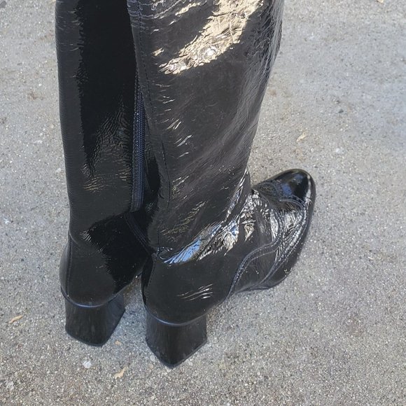 Tall boots - Picture 5 of 5